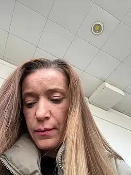 MONICANIX online show from April 2026 07:44:01 AM