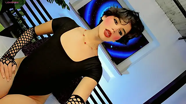 Valentiina Foxx online show from June 2026 02:01:02 PM
