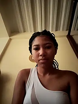 Snapshot of Yire_ chatting on March 2026 11:49:01 AM Yire online show from March 2026 11:49:01 AM