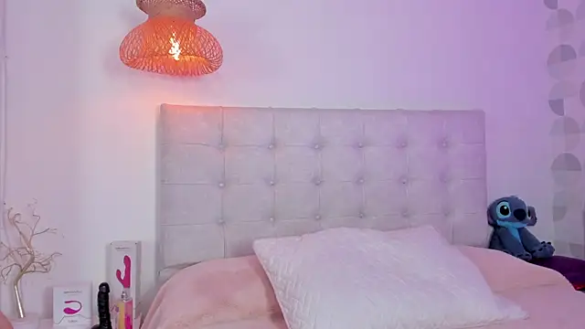 Vanessa cruz 18 online show from July 2026 11:09:02 PM