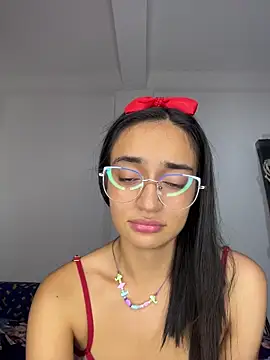 Snapshot of DaliaBloom chatting on March 2026 01:44:02 AM DaliaBloom online show from March 2026 01:44:02 AM