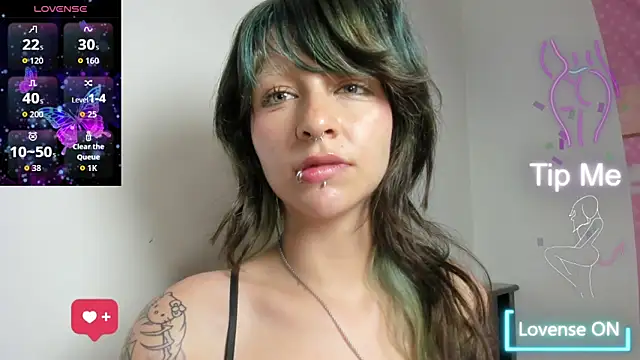 Snapshot of Angel__Dreams chatting on May 2026 03:44:02 AM Angel Dreams online show from May 2026 03:44:02 AM