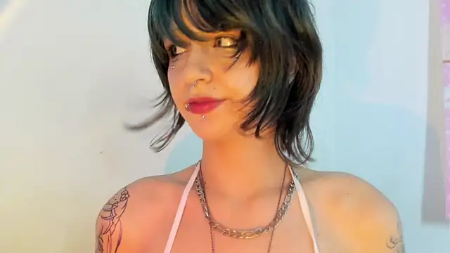 Snapshot of Angel__Dreams chatting on May 2026 03:24:02 AM Angel Dreams online show from May 2026 03:24:02 AM
