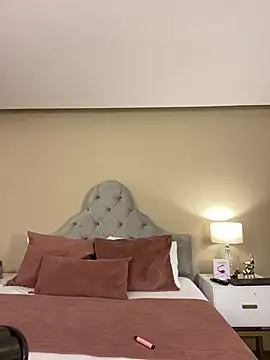 AlmaraRouge online show from July 2026 10:50:01 PM