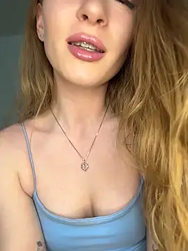 Little Candy 18 online show from May 2026 06:30:02 AM