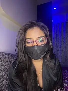 nikki catz online show from April 2026 06:23:01 PM