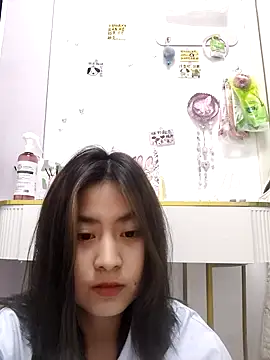 Yunhan 27 online show from March 2026 03:41:02 PM