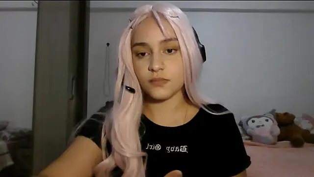 Willowlk online show from March 2026 11:43:01 PM