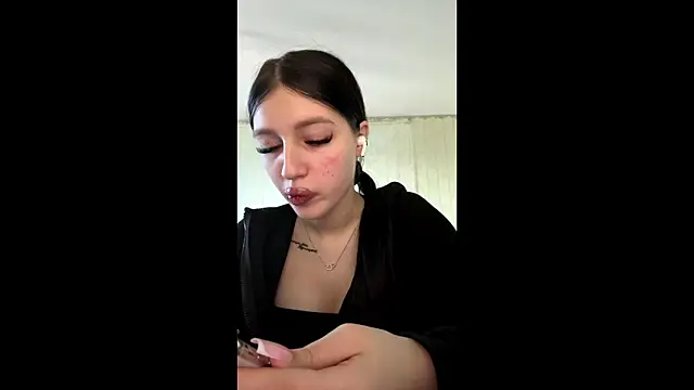 MariellaPaolello online show from April 2026 08:09:02 AM