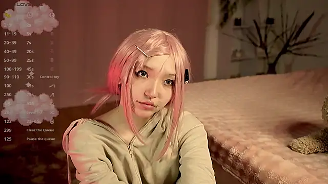 Linhmew online show from July 2026 09:24:02 PM