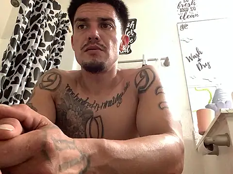 Snapshot of Donkie909 chatting on March 2026 04:02:02 PM Donkie909 online show from March 2026 04:02:02 PM