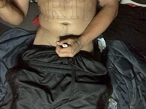 Snapshot of Donkie909 chatting on March 2026 09:42:01 AM Donkie909 online show from March 2026 09:42:01 AM