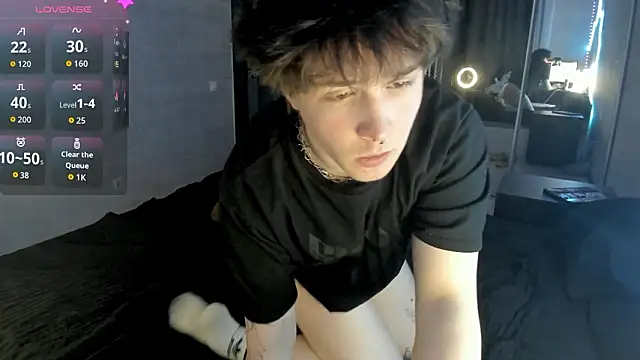 Snapshot of MIya_Chinen chatting on March 2026 04:26:01 PM MIya Chinen online show from March 2026 04:26:01 PM