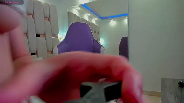 georgina kloss  online show from April 2026 04:56:01 PM