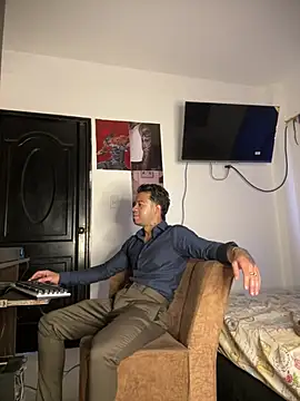 Kenny romano online show from April 2026 07:05:02 PM