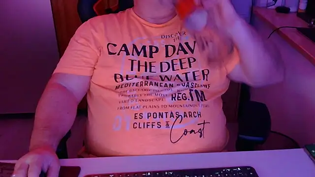 Snapshot of Blase_Hase123 chatting on March 2026 06:25:01 PM Blase Hase123 online show from March 2026 06:25:01 PM