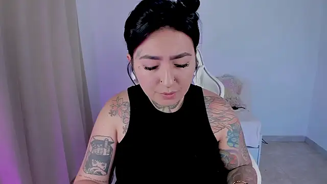 heeyy kitty online show from March 2026 02:34:01 PM