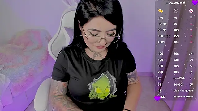 heeyy kitty online show from May 2026 09:13:01 PM