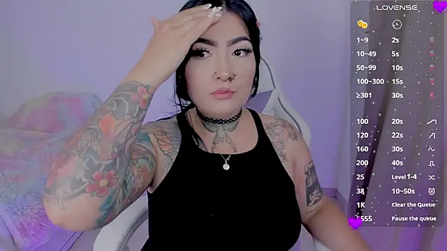 heeyy kitty online show from May 2026 06:25:01 PM
