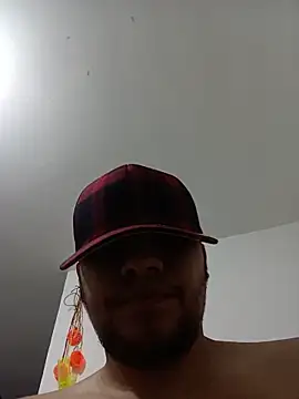 Runcho1930 online show from May 2026 06:14:02 PM