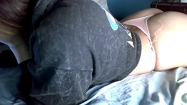 KendraBoss online show from April 2026 03:20:01 PM