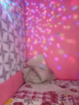 Sraveneno online show from April 2026 11:59:02 AM