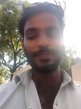 Snapshot of originaLUND chatting on June 2026 03:25:01 AM originaLUND online show from June 2026 03:25:01 AM