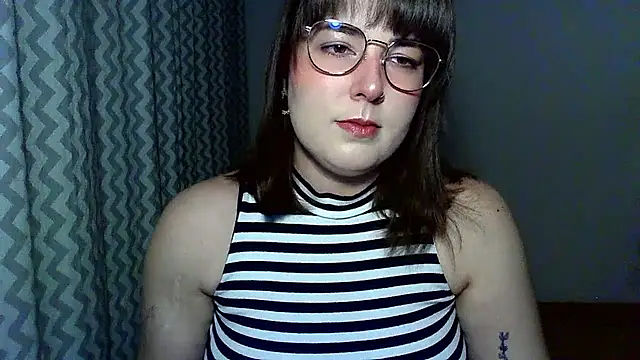 Snapshot of ClaraHard chatting on July 2026 08:26:02 PM ClaraHard online show from July 2026 08:26:02 PM