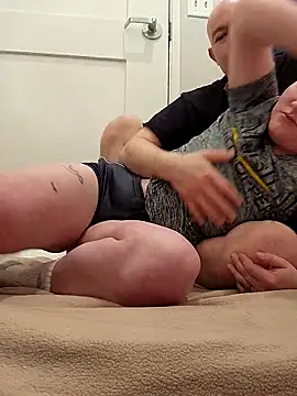 Snapshot of luckilyfound4 chatting on March 2026 11:05:02 PM luckilyfound4 online show from March 2026 11:05:02 PM