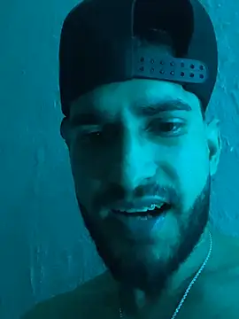 Snapshot of chuly00 chatting on March 2026 04:51:02 AM chuly00 online show from March 2026 04:51:02 AM