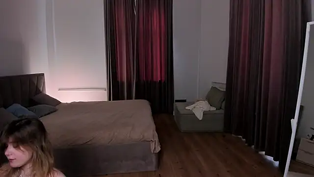 JennyHardy online show from March 2026 01:16:02 PM