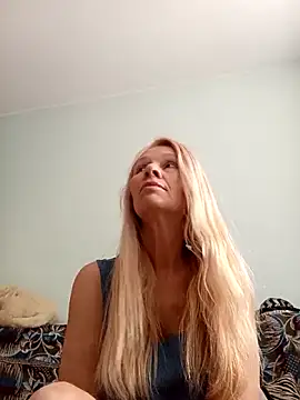 ViktoriaSexi1 online show from April 2026 07:55:02 AM