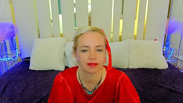Snapshot of Alaska_Si chatting on April 2026 06:00:02 AM Alaska Si online show from April 2026 06:00:02 AM