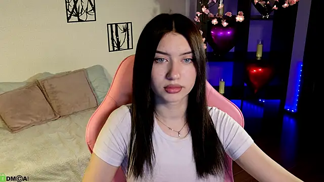 Sugar Kitten12 online show from April 2026 01:00:02 AM