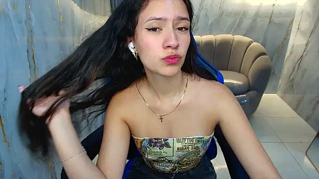 candy sky r online show from May 2026 03:03:02 AM