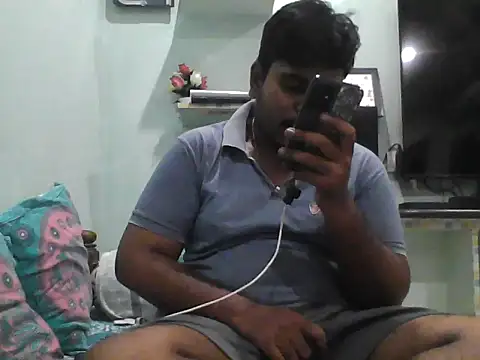 Snapshot of Foxboy65 chatting on June 2026 06:40:02 PM Foxboy65 online show from June 2026 06:40:02 PM