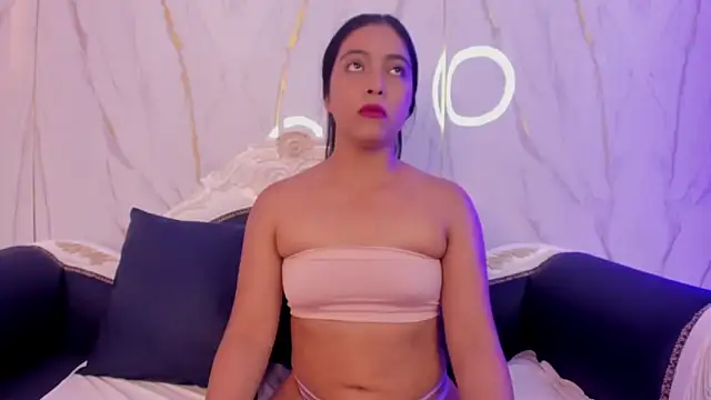 Snapshot of AlysonShy chatting on March 2026 05:38:02 PM AlysonShy online show from March 2026 05:38:02 PM