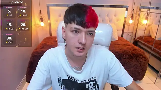 Santiago morgan online show from March 2026 10:03:02 PM