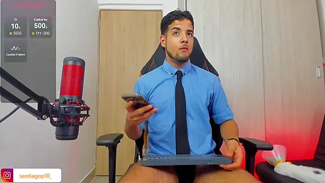 Alexx Lord online show from May 2026 02:42:02 AM