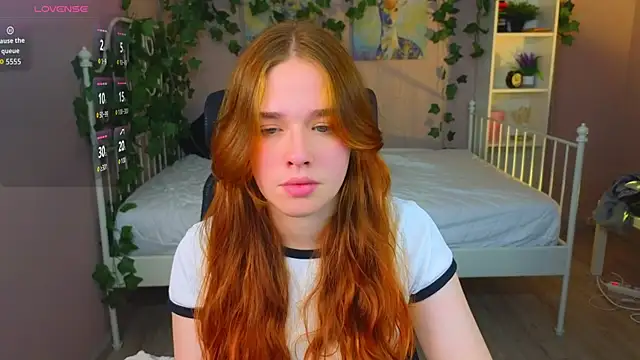 Snapshot of TiffanyVex chatting on May 2026 03:53:02 PM TiffanyVex online show from May 2026 03:53:02 PM