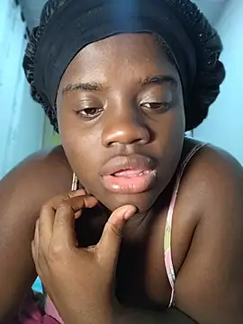 YourLiaa  online show from March 2026 05:56:02 AM