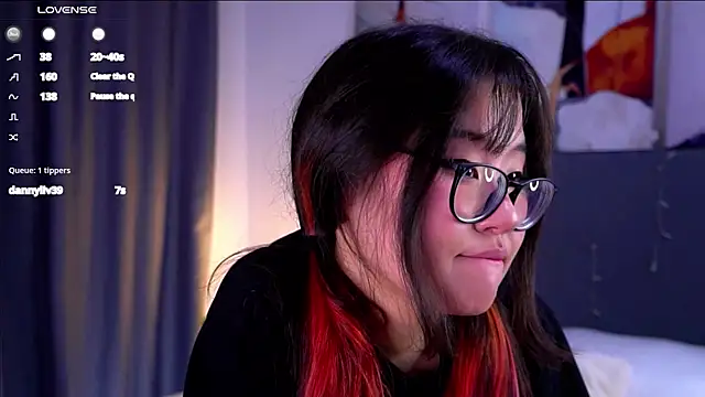 NelleMihalko online show from April 2026 11:41:02 AM