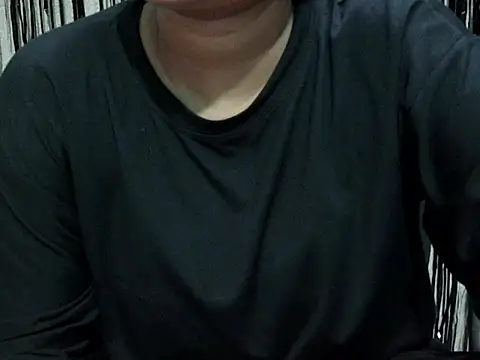 NayraG online show from June 2026 05:50:01 PM