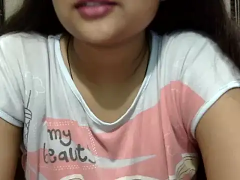 NayraG online show from June 2026 04:49:02 PM