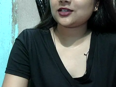 NayraG online show from June 2026 05:30:02 PM