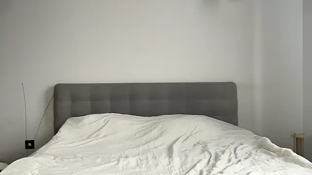 alyrasun online show from March 2026 06:36:01 AM