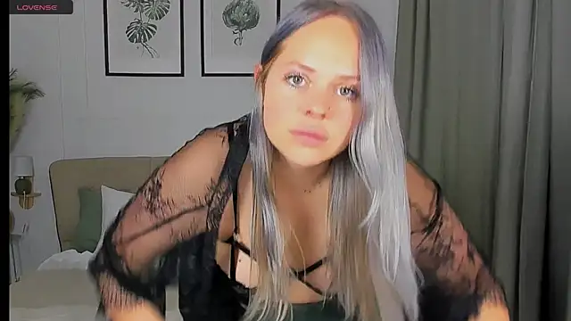 Nikolla  online show from June 2026 09:24:01 PM