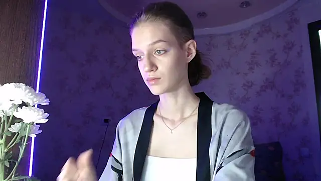 Chrissy Joyful online show from June 2026 05:04:01 AM