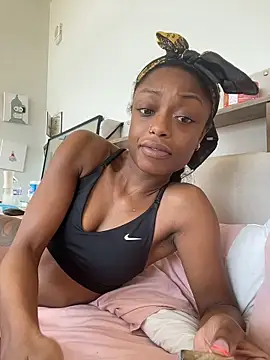 Princessssbby online show from May 2026 02:33:02 PM