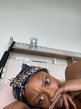 Princessssbby online show from May 2026 02:35:02 PM